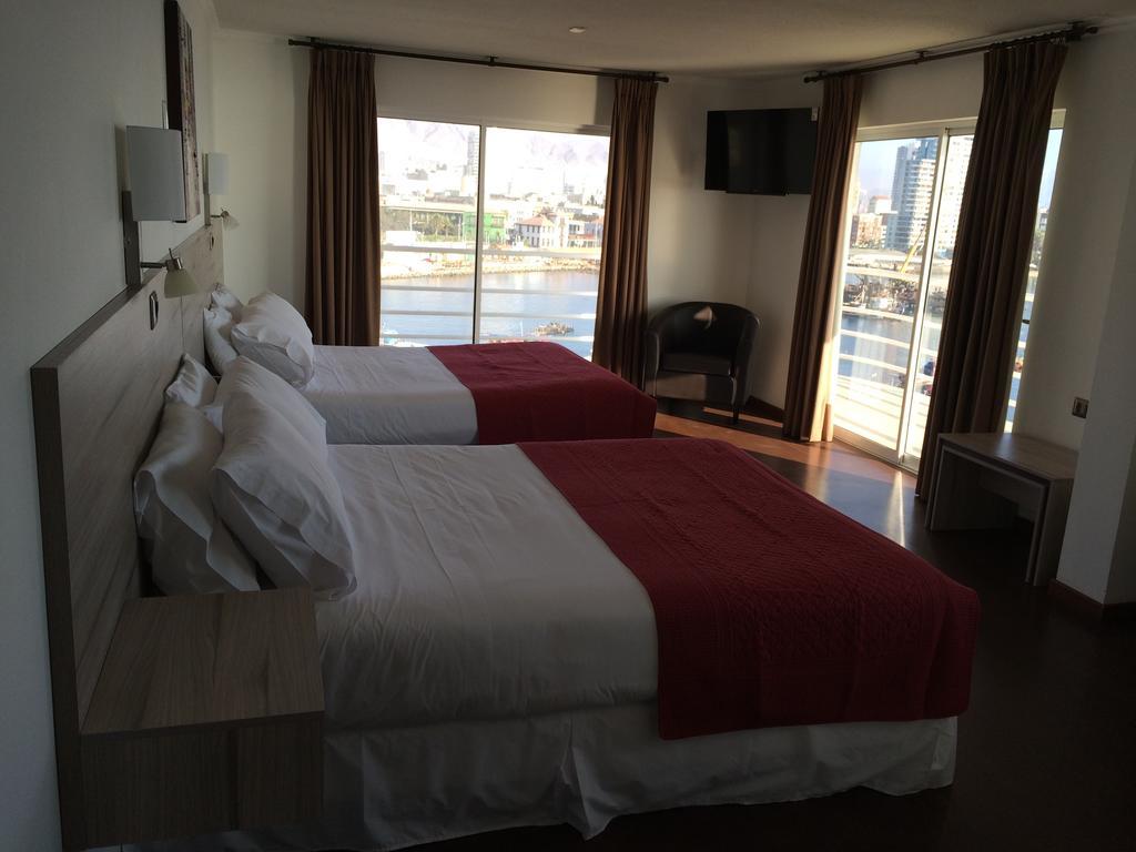 Hotel Marina Antofagasta Oda fotoğraf